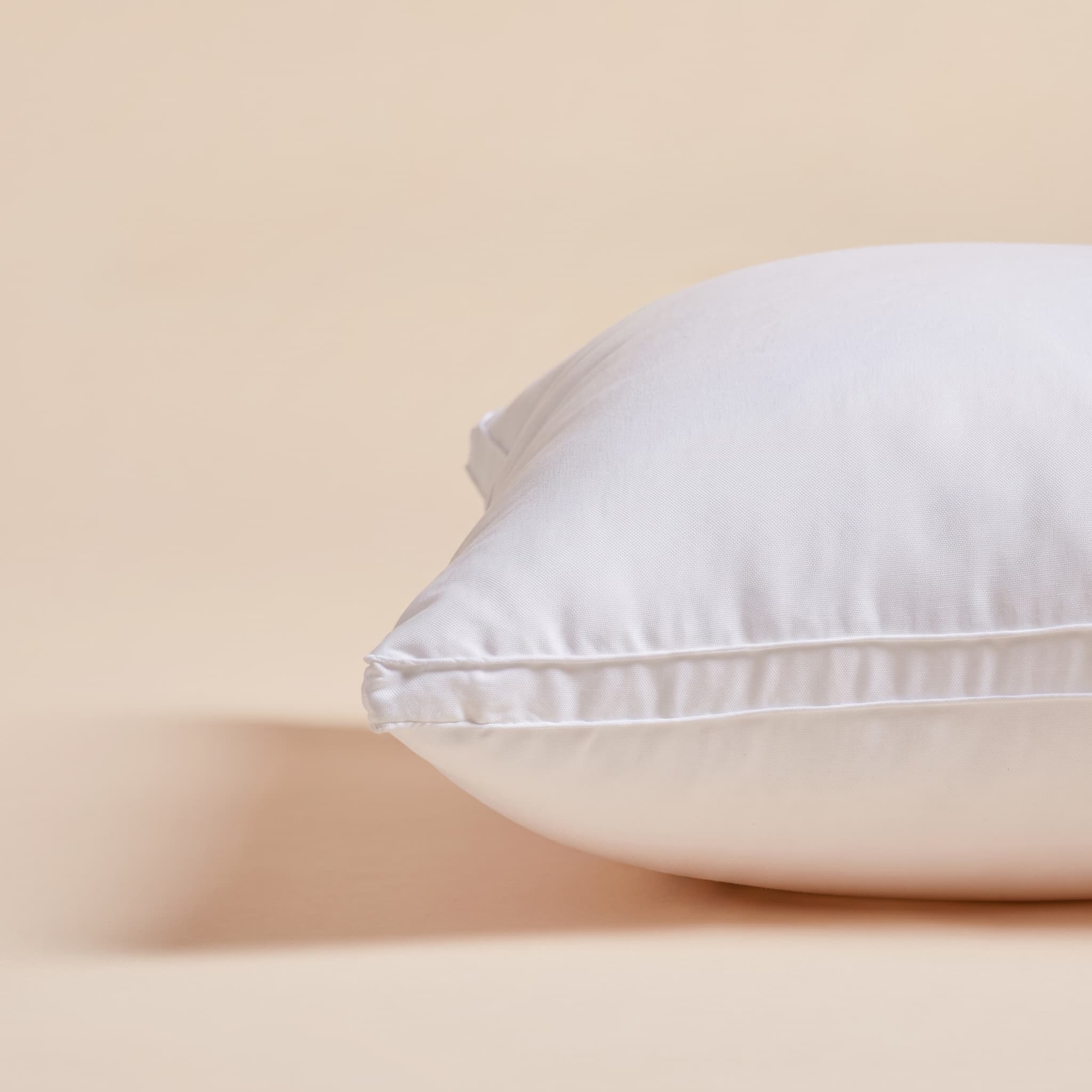 Ruột Gối Nằm Gòn Lông Vũ Microfiber