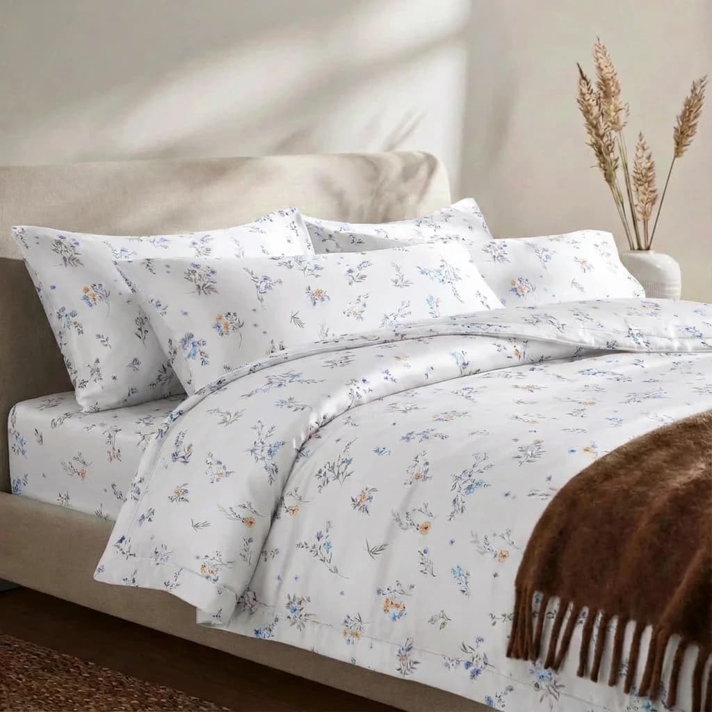 Chăn Chần Gòn Microfiber Lụa Tencel Lupins